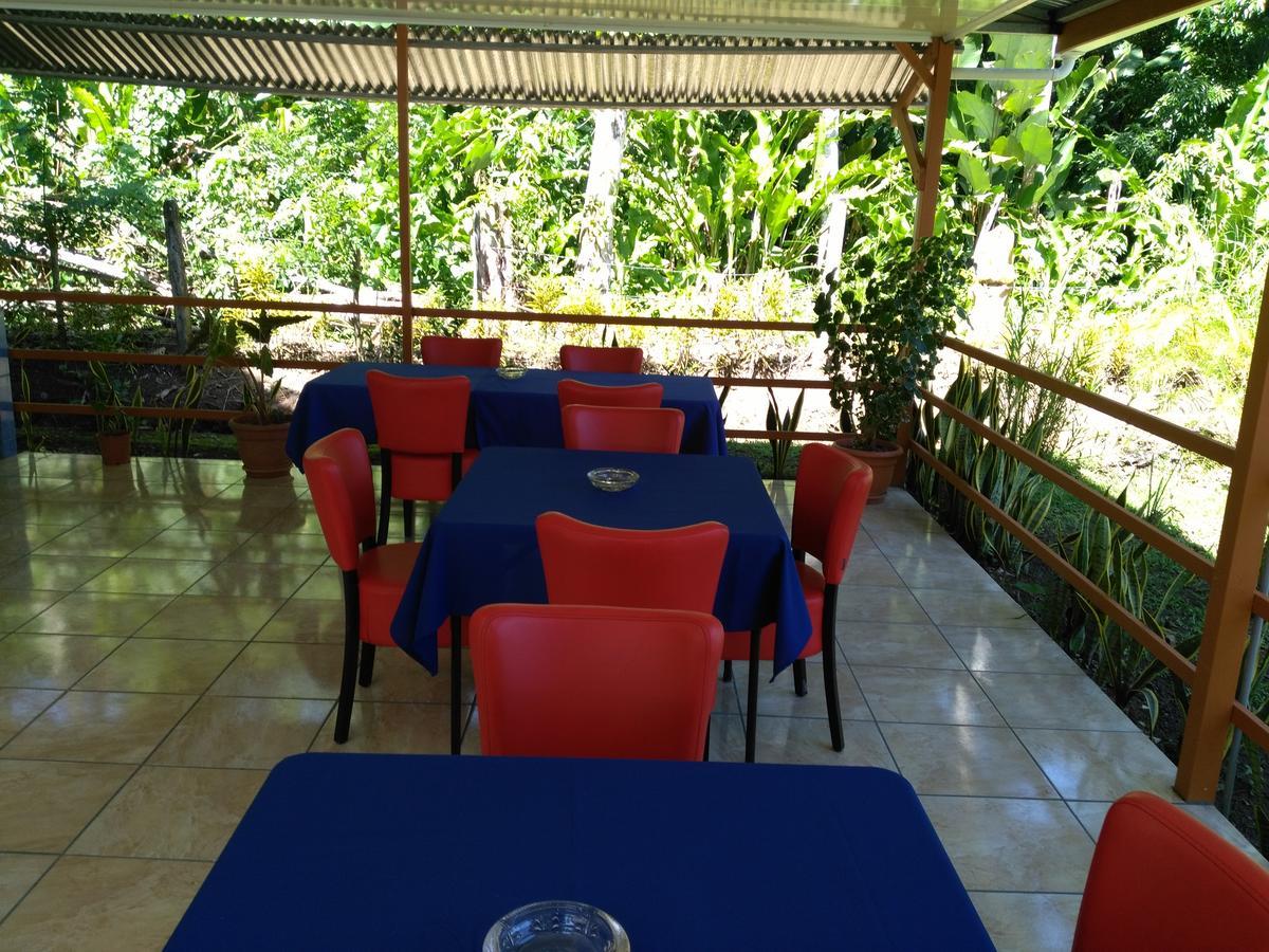 Puerto Vargas Lodge Cahuita Eksteriør billede