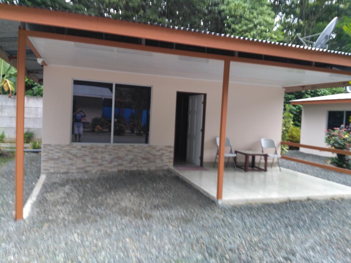 Puerto Vargas Lodge Cahuita Eksteriør billede